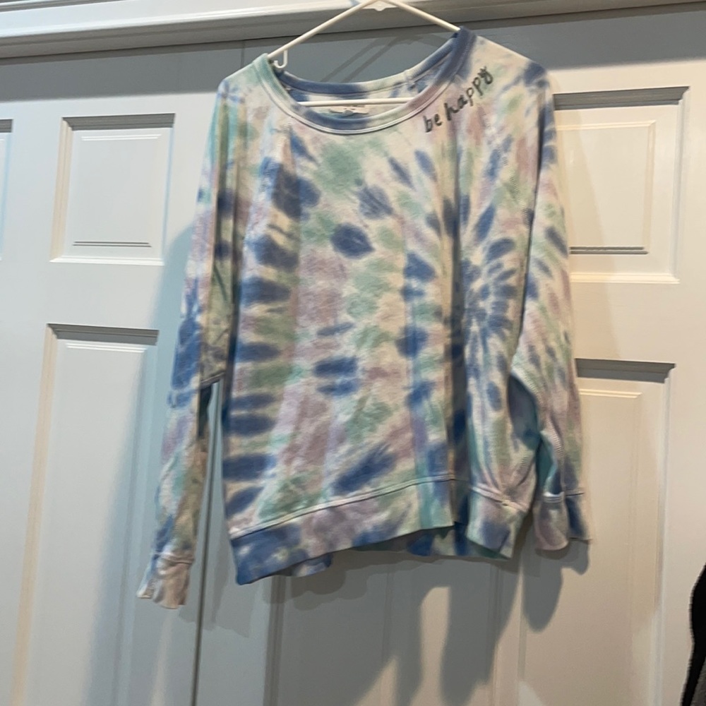 Tie Dye “Be Happy” Crew Neck